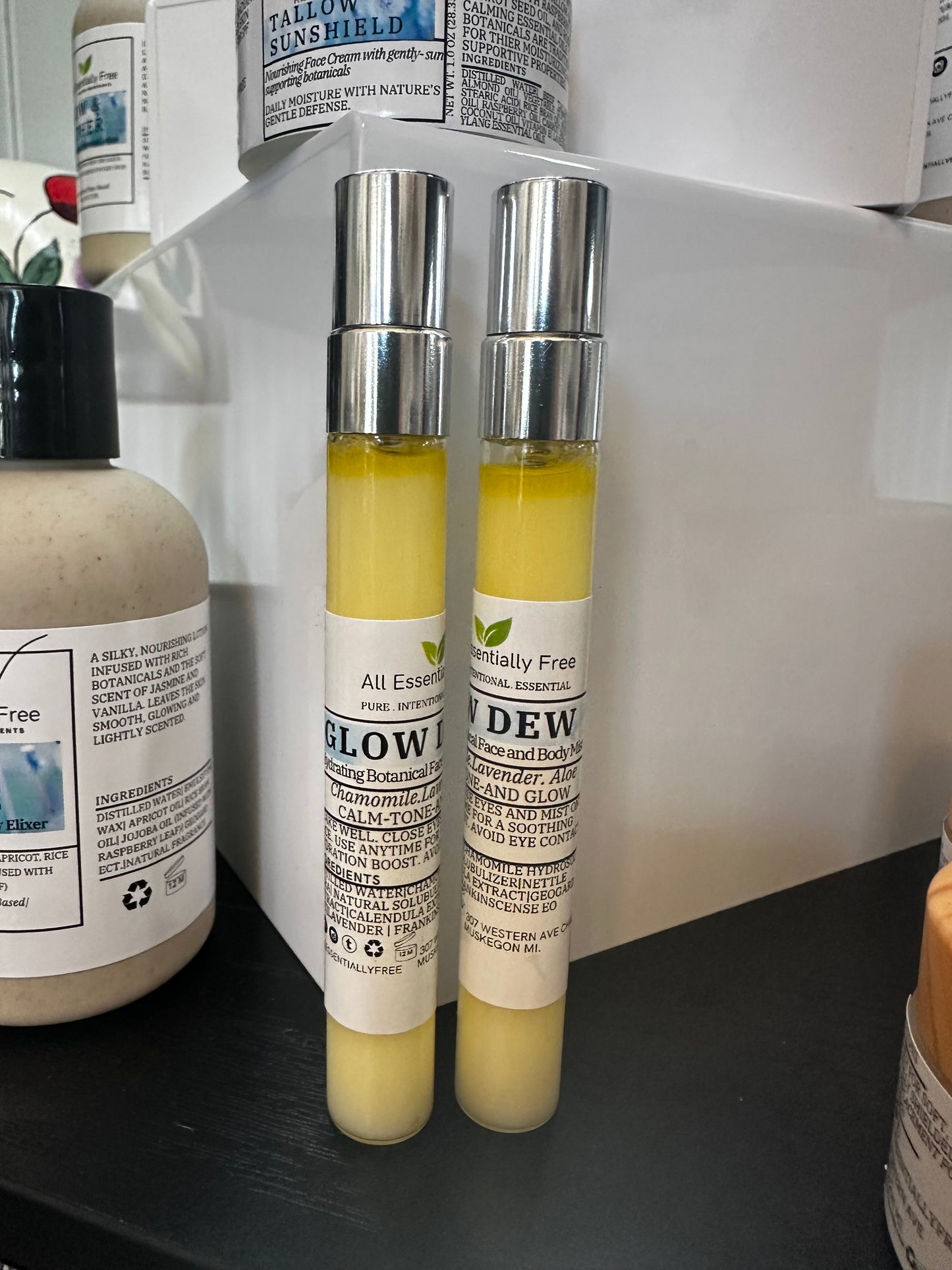 Glow Dew hydrating botanical face mist