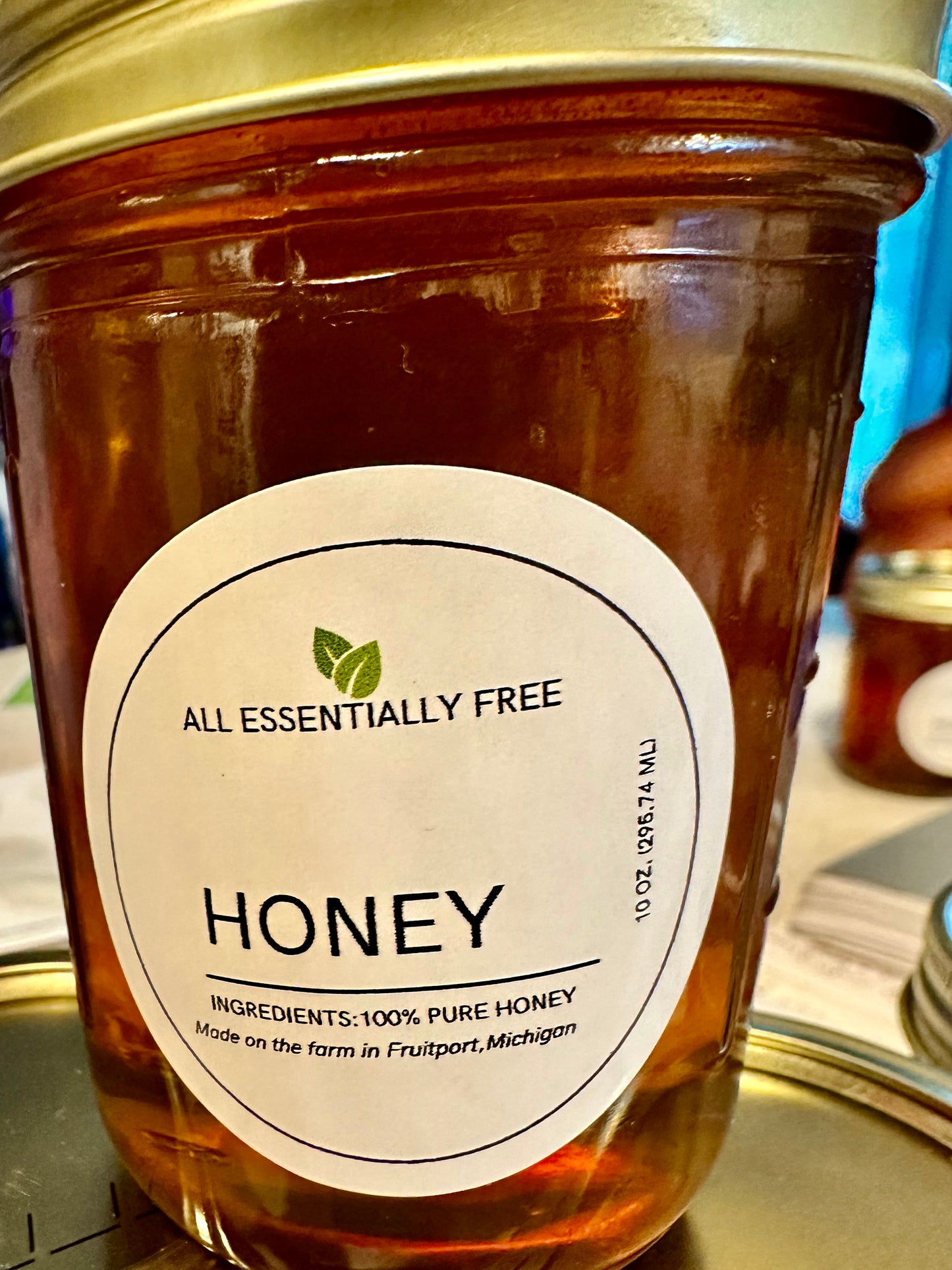 100% PURE RAW HONEY